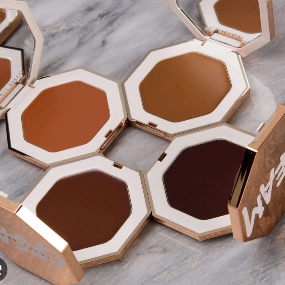 💕🌙HP! Fenty Hunnie Glaze Cheeks Out Freestyle Bronzer